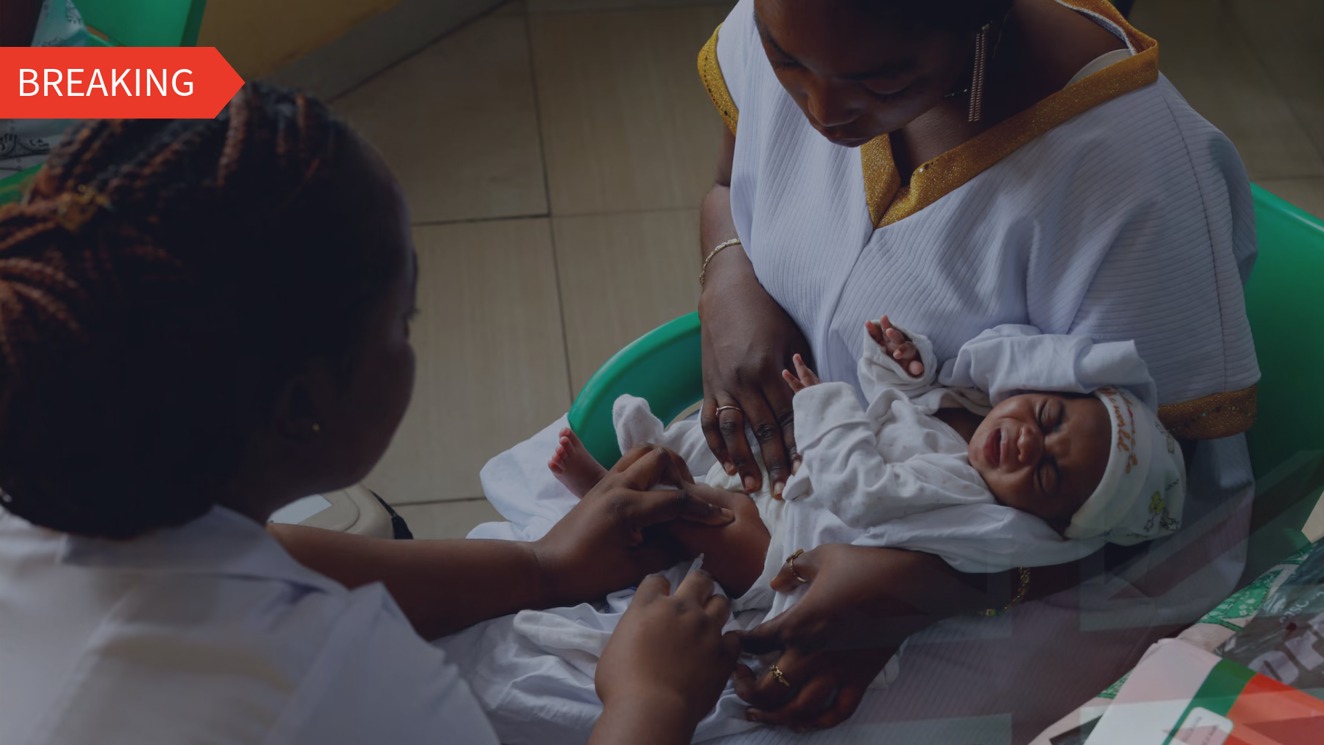 nurse, mother and new born